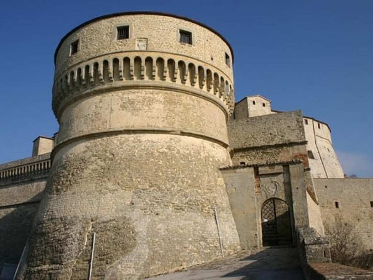 San Leo: Journey into the Heart of Montefeltro (route 1), photo 2