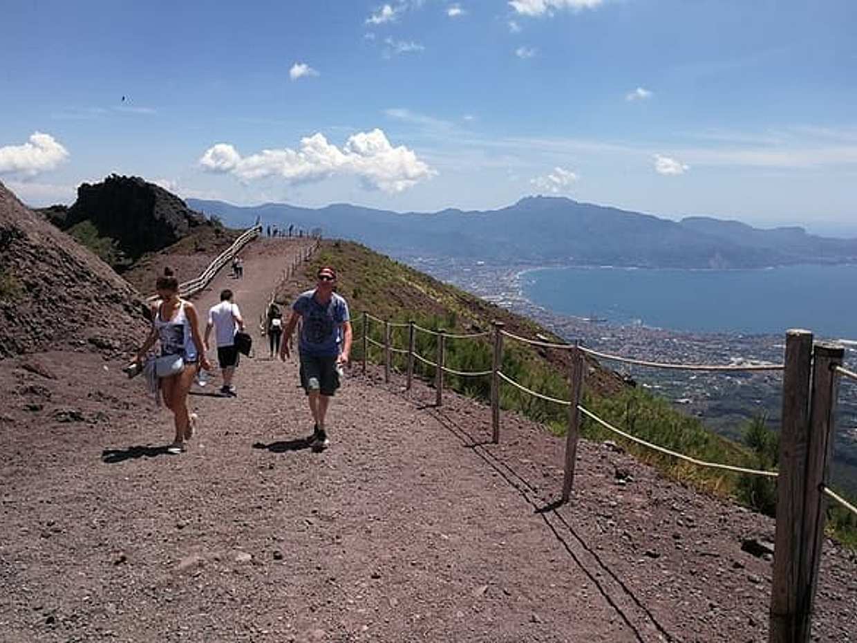 Half-day Shore Tour to Mount Vesuvius (2 hours), photo 5