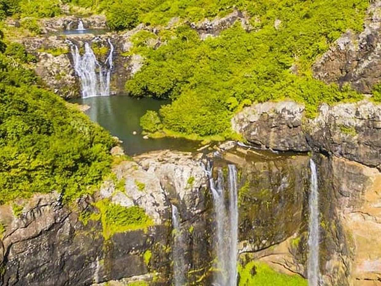 Hiking Trip Full-Day: The Magnificent 7 Waterfalls Sept Cascades including Lunch, photo 4