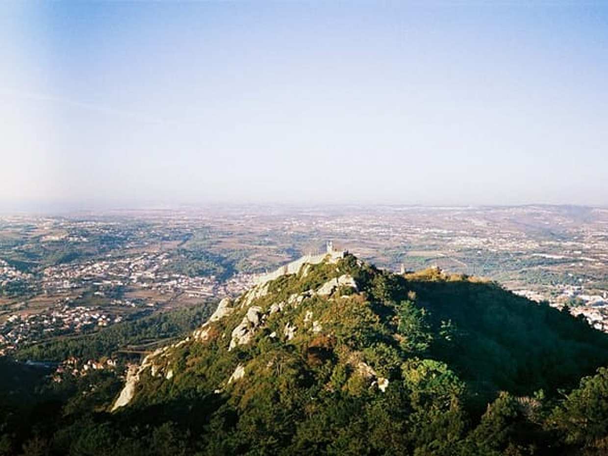 Know Sintra through the eyes of a local archeologist private tour, photo 3