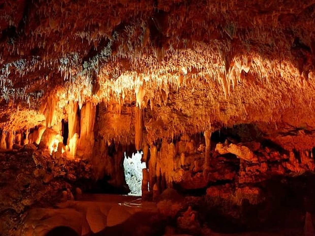 Private Day Trip From Lisbon To Fatima And Mira de Aire Caves in Portugal, photo 5