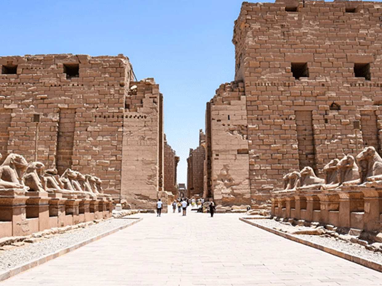 Day Trip from Cairo to Luxor by Plane