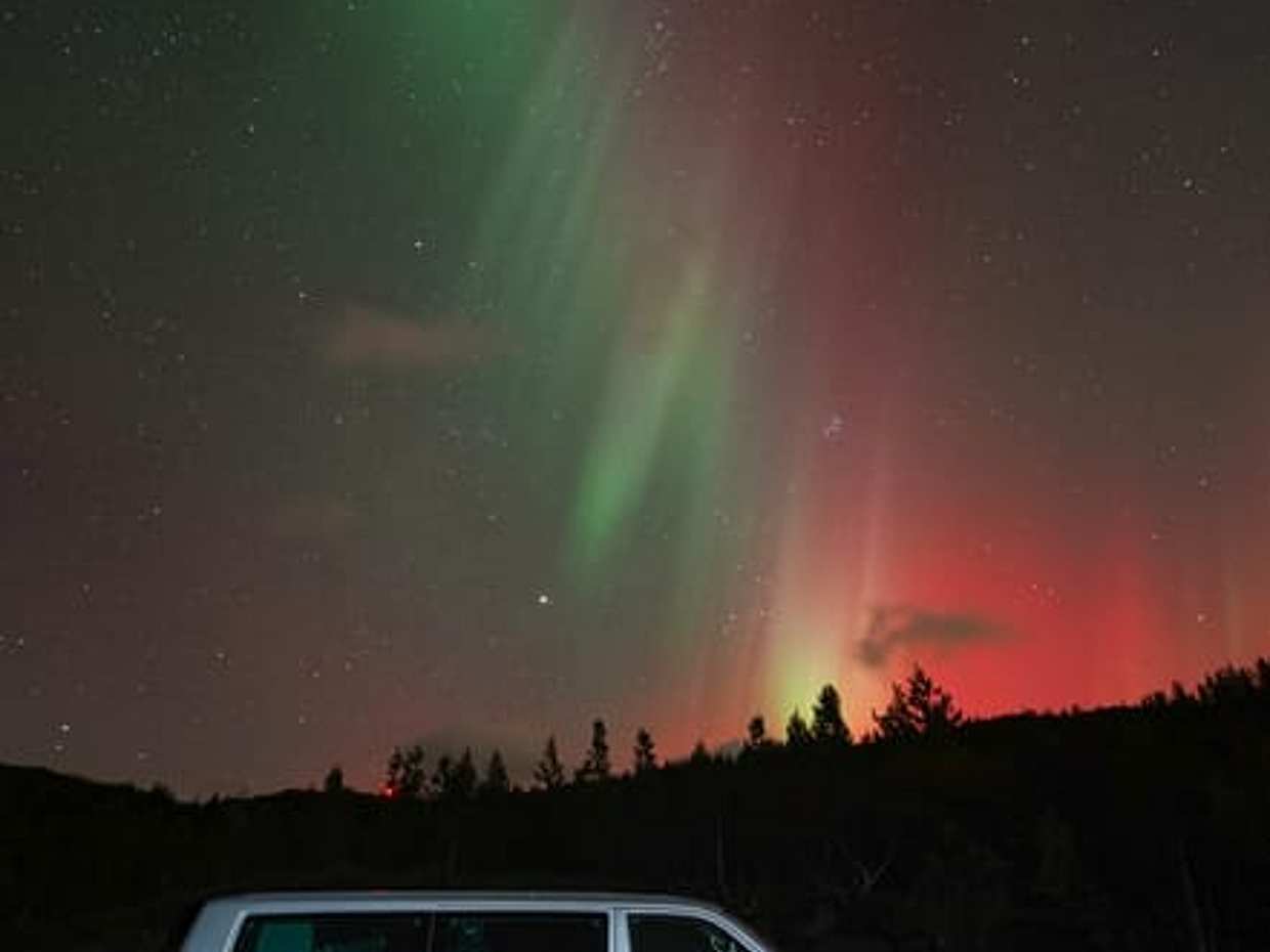 Aurora Capture with Photographer, photo 3