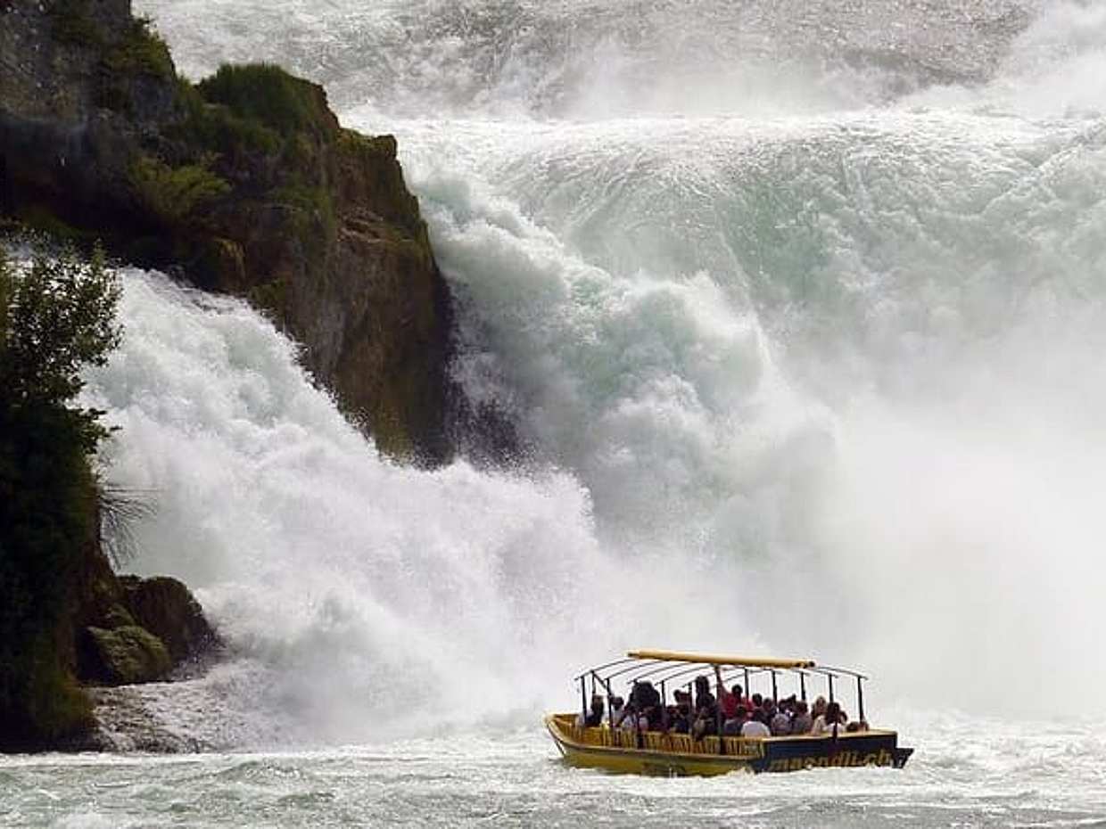 Private tour from Zurich to Rhine Falls and Stein am Rhein in Switzerland, Zürich, photo 3