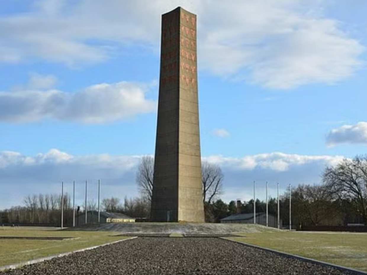 Privé tour naar de herdenkingsplaats van het concentratiekamp Sachsenhausen in Duitsland, Berlijn.
, photo 4