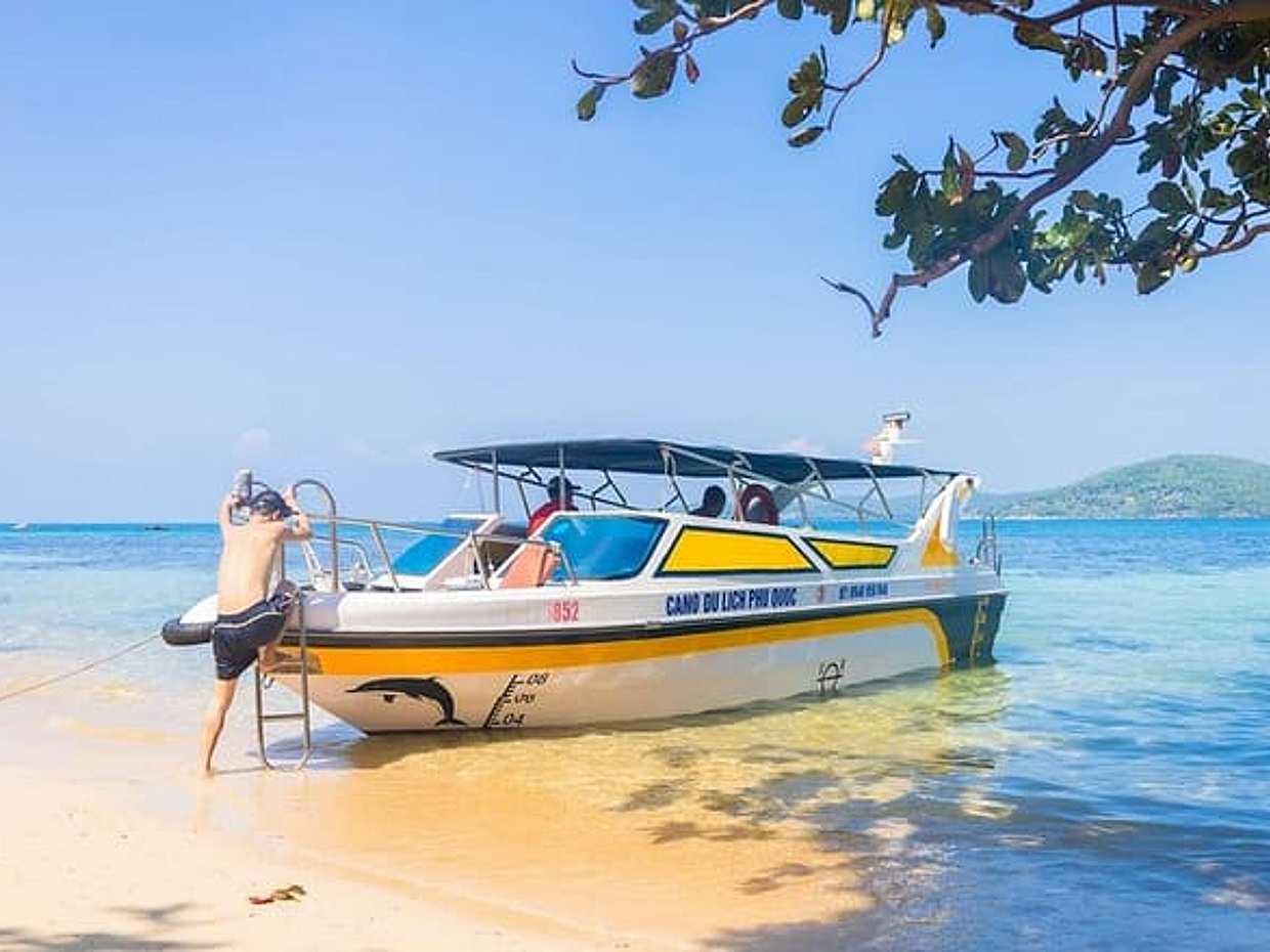 Phu Quoc Canoe Journey: Three Island Highlights, photo 5