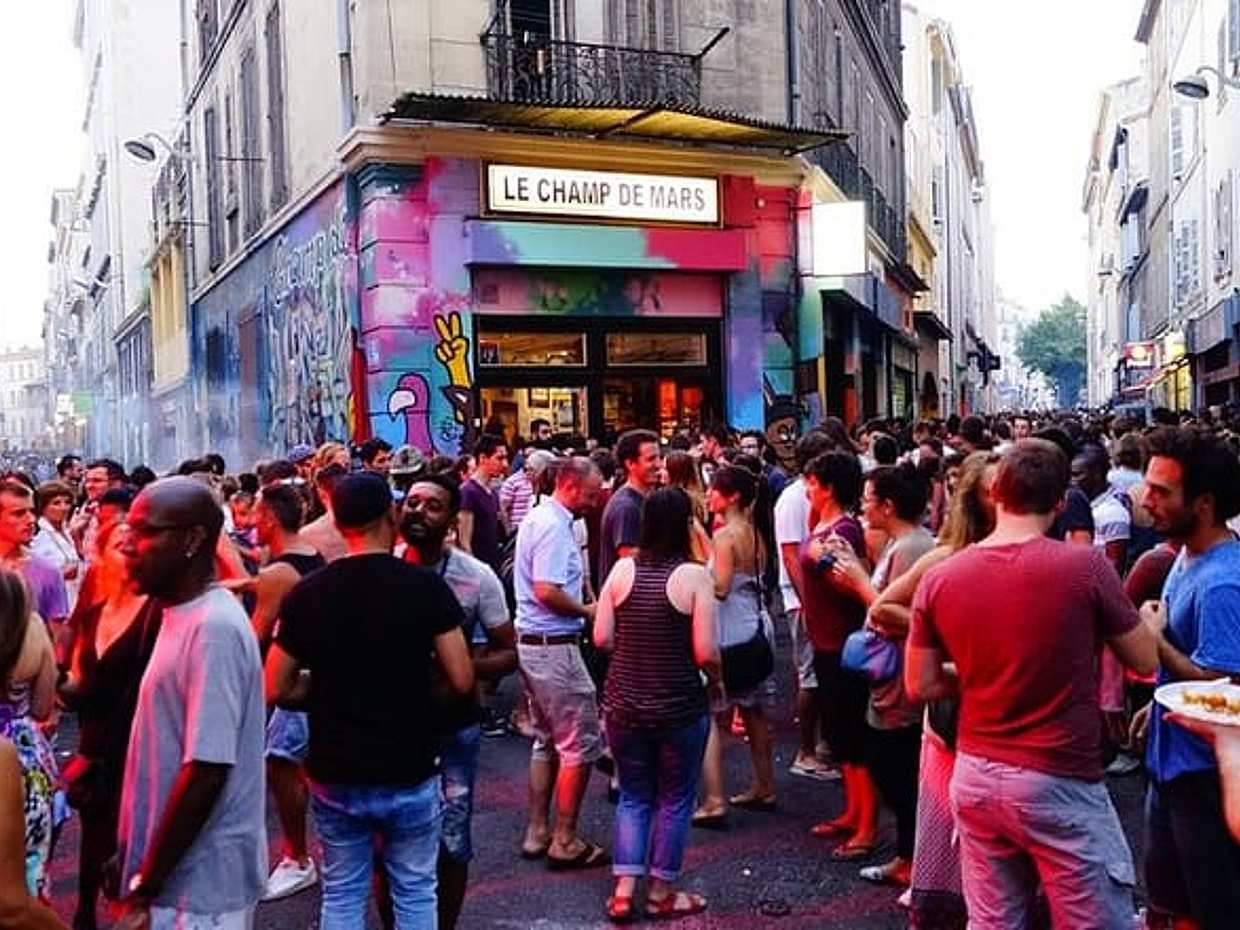 Course julien world's coolest district & Noailles Exotic market