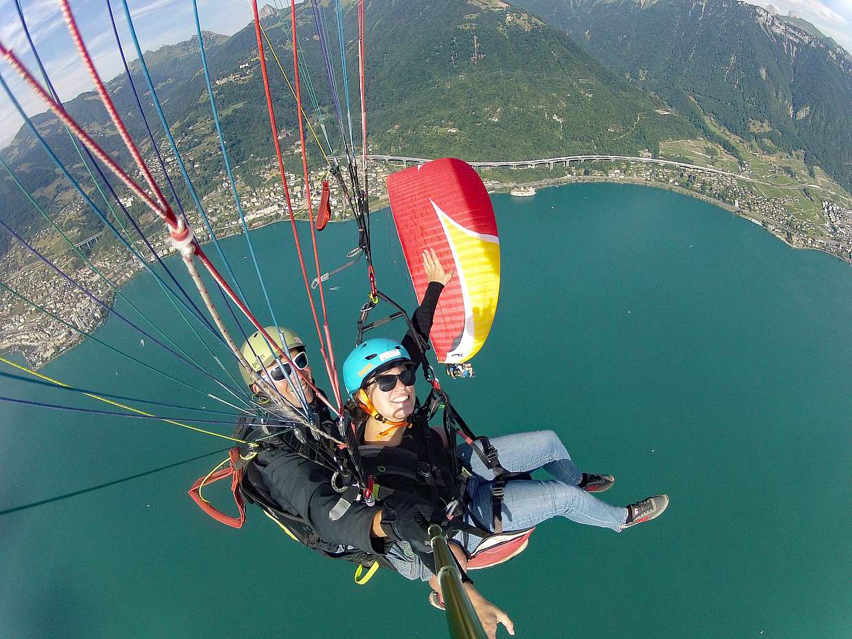 Lake Geneva Paragliding Flight, photo 5
