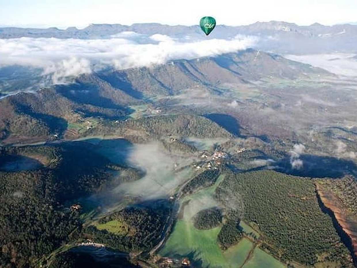 BESALÚ, RUPIT & VIC FROM SANTA SUSANA