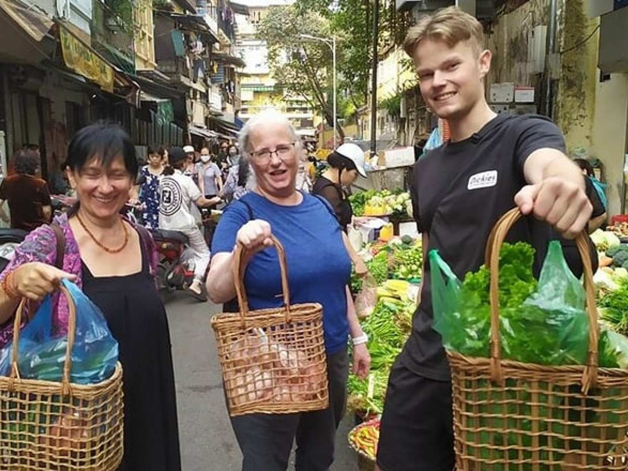 Hanoi Cooking Class: Local Market, Local Food & Local Restaurant., photo 2