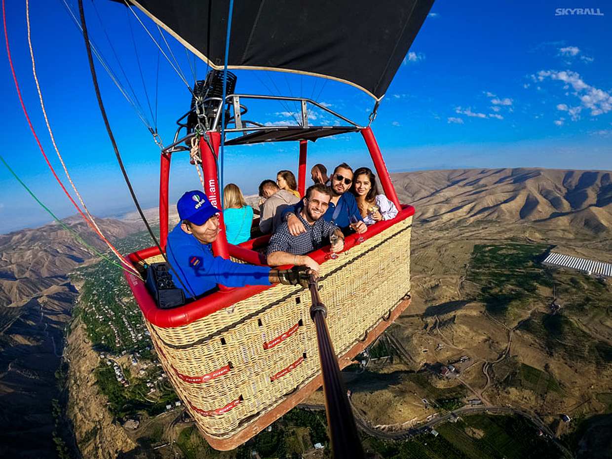 Group Ballooning in Armenia, Yerevan, photo 3