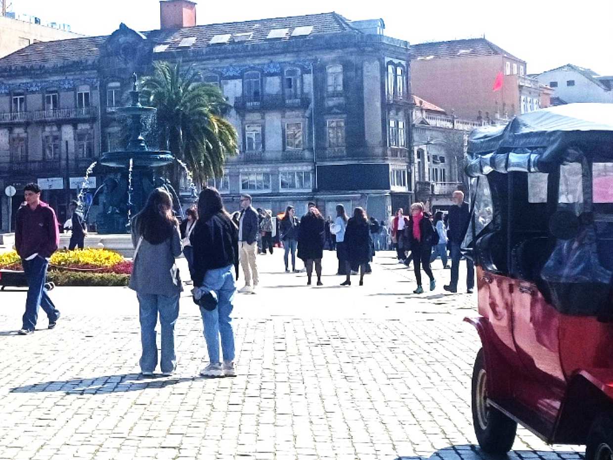 Invincible City of Porto Walking Tour in Portugal, photo 4