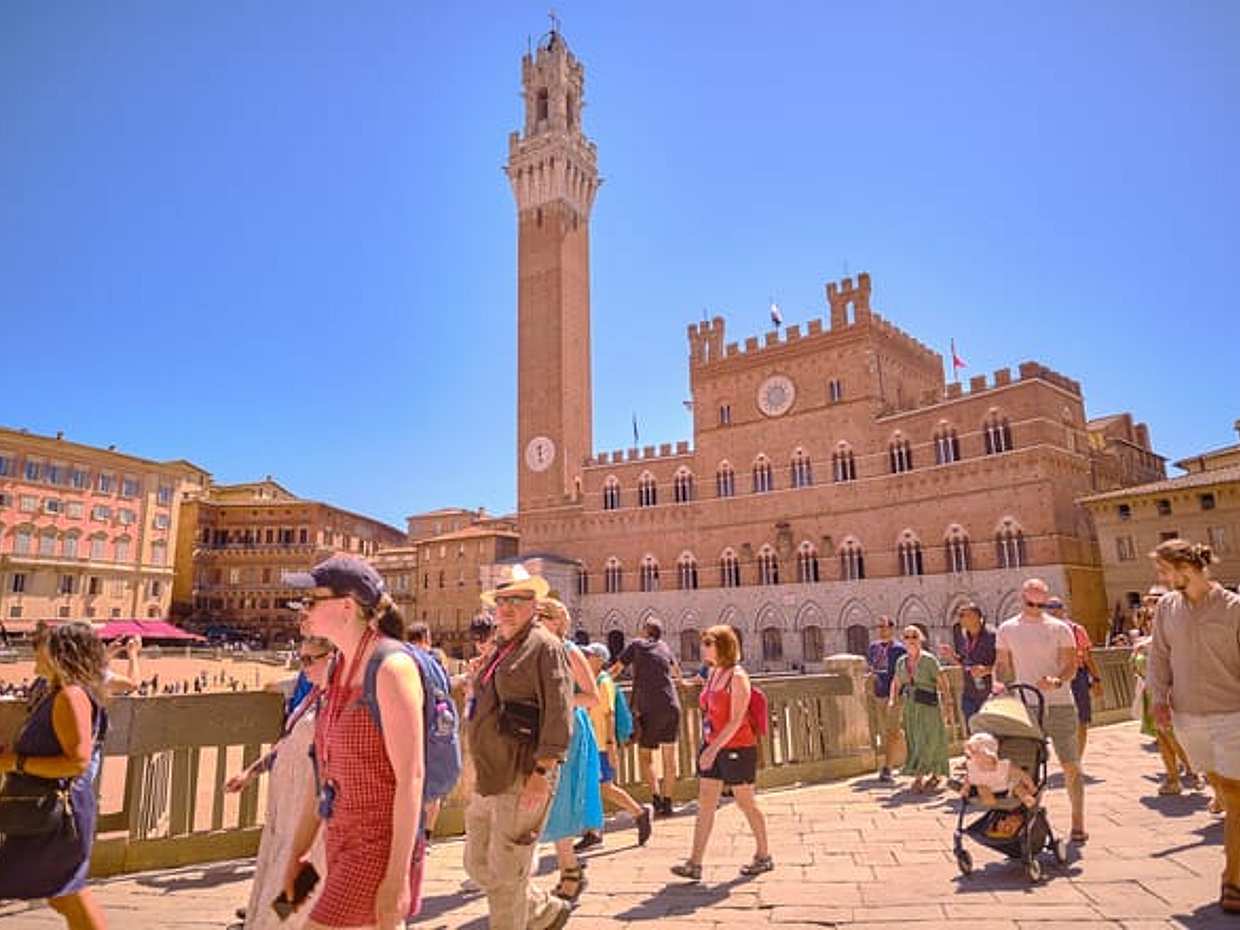 Day Tour From Florence To Siena, San Gimignano, Monteriggioni & Chianti Wine Region With Wine Tasting in Italy, photo 2