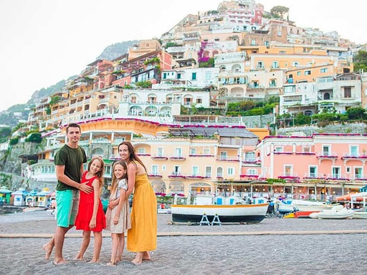 Private transfer: Naples to Positano, 2h in Vesuvius or Pompeii, photo 3