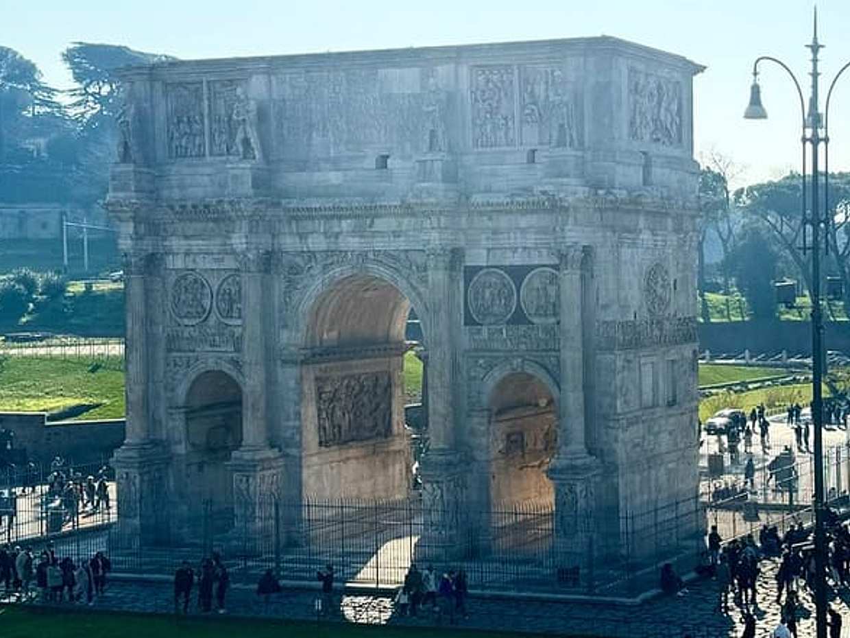 Rome Colosseum Self Audoguided Tour and Tiber River Boat Ride, photo 5