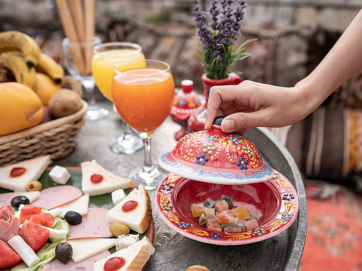 Enjoy Turkish Breakfast in Cappadocian Valley in Göreme, Türkiye, photo 4