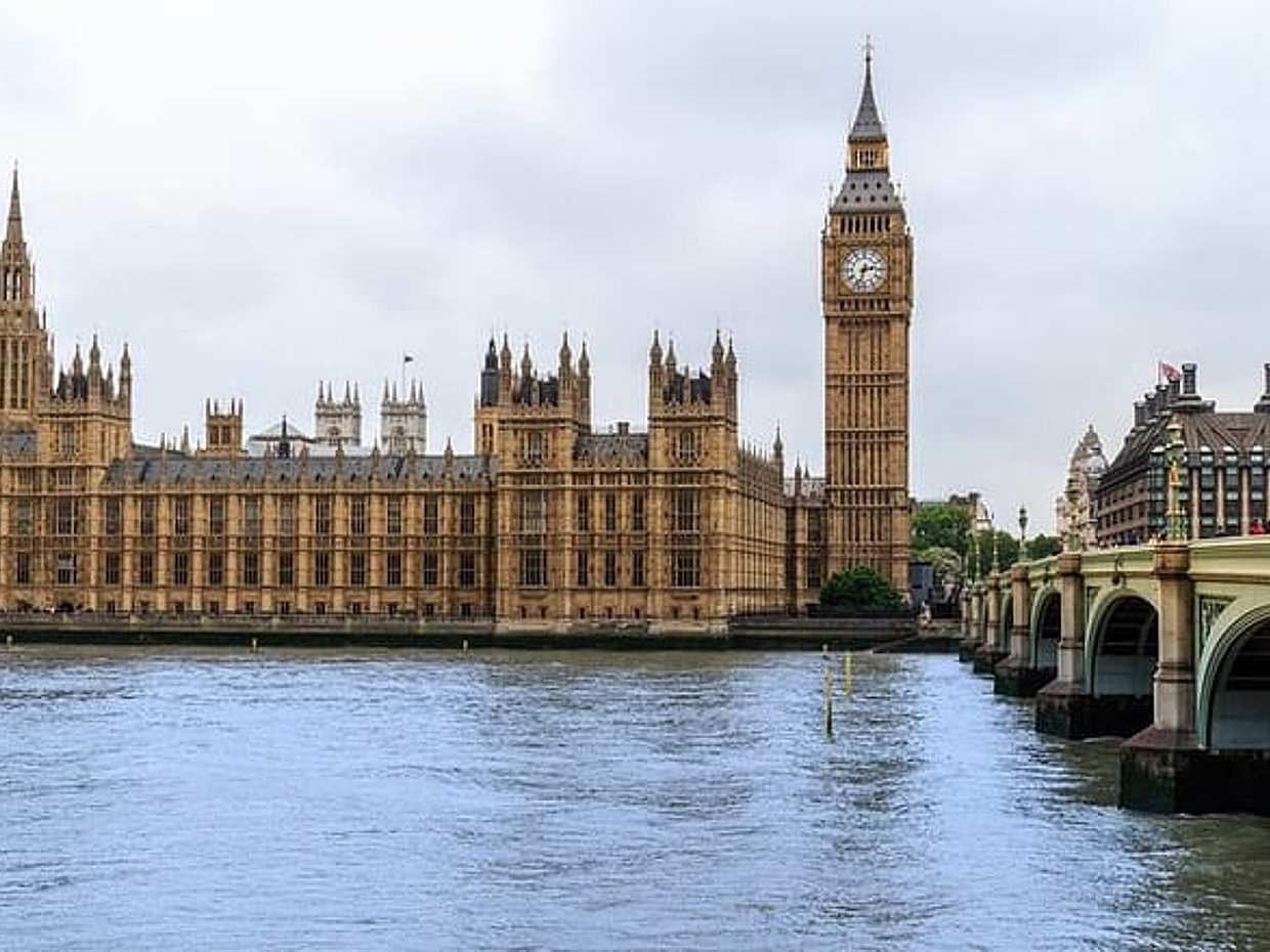 One Way Private Transfer from Brighton to London, United Kingdom