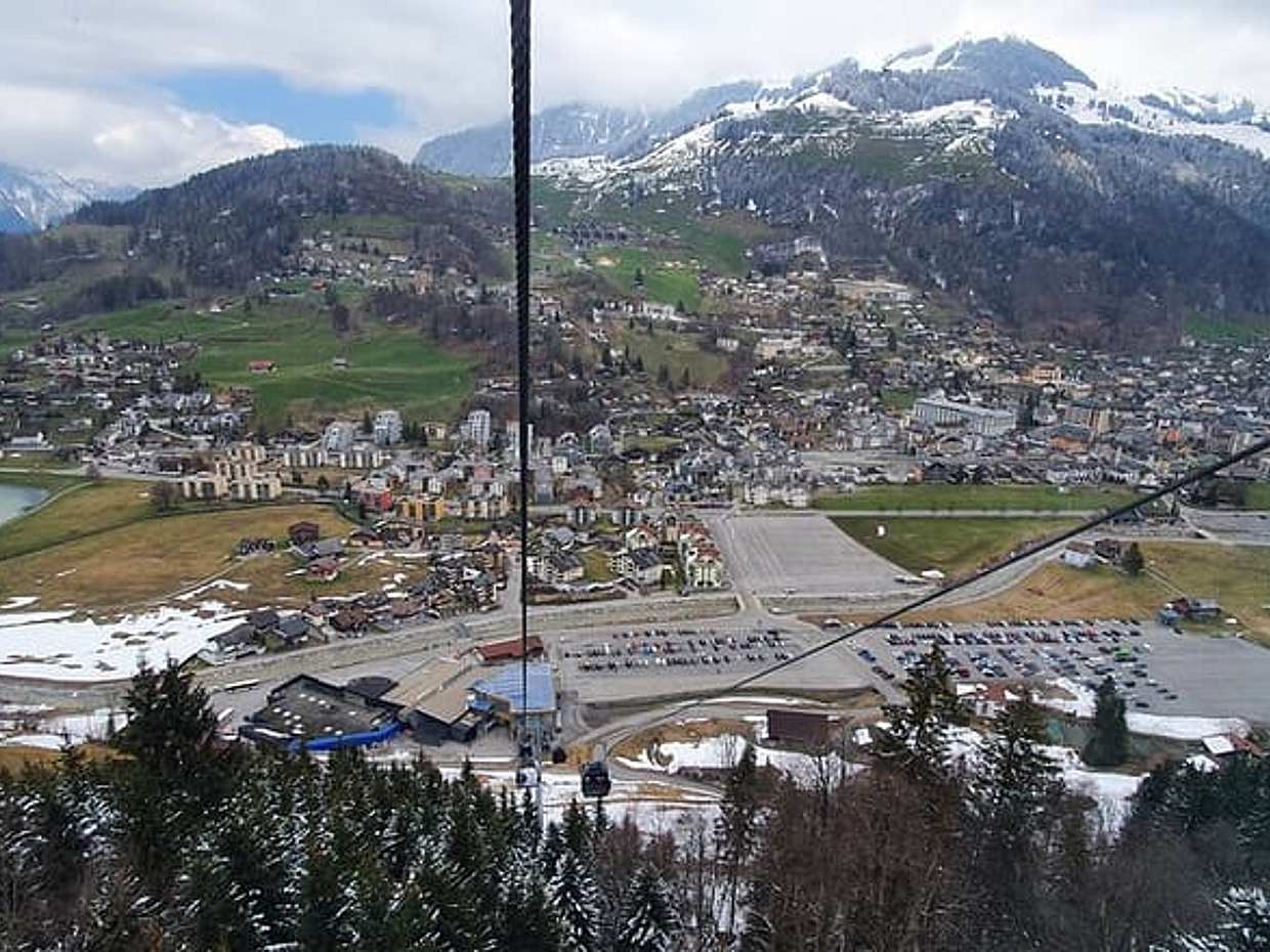Monte Titlis Ghiacciaio World Tour Privato di un Giorno da Basilea in Svizzera, Binningen, photo 5