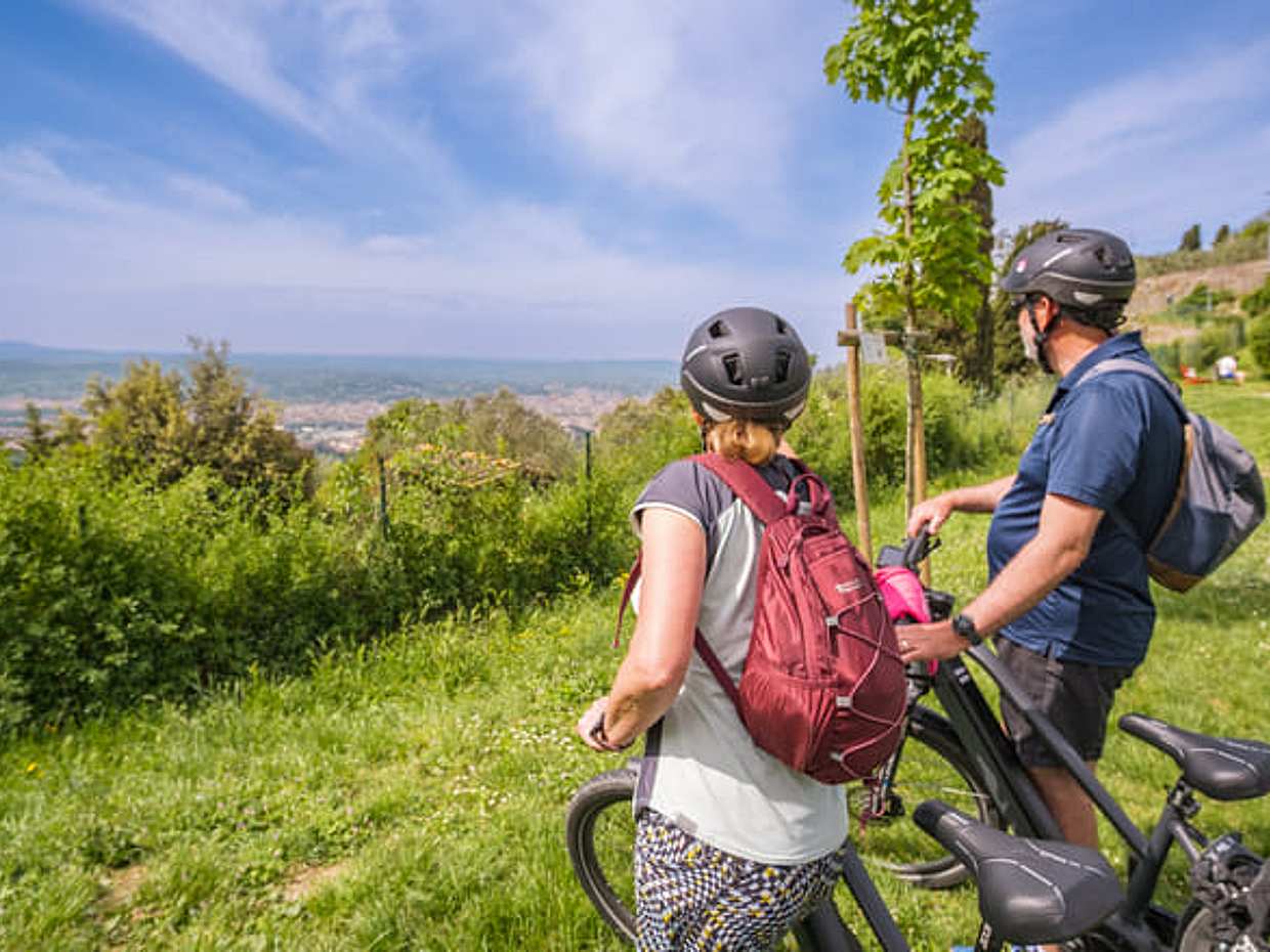 Fiesole E-Bike Adventure: Self-Guided Tour with Audio Guide and Panoramic Views from Florence