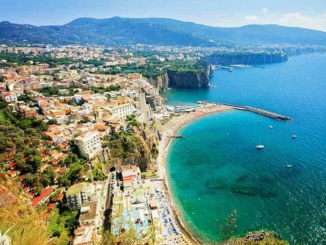 Private Tour Naples to Sorrento Ravllo Vetri Sul Mare & Cetara