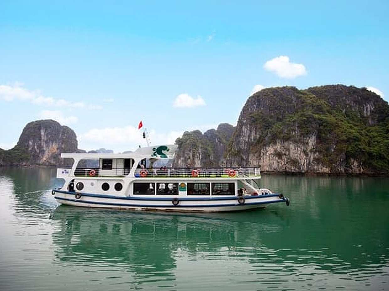 Bai Tu Long Bay Day Cruise from Hanoi | Off-the-Beaten-Path, photo 5