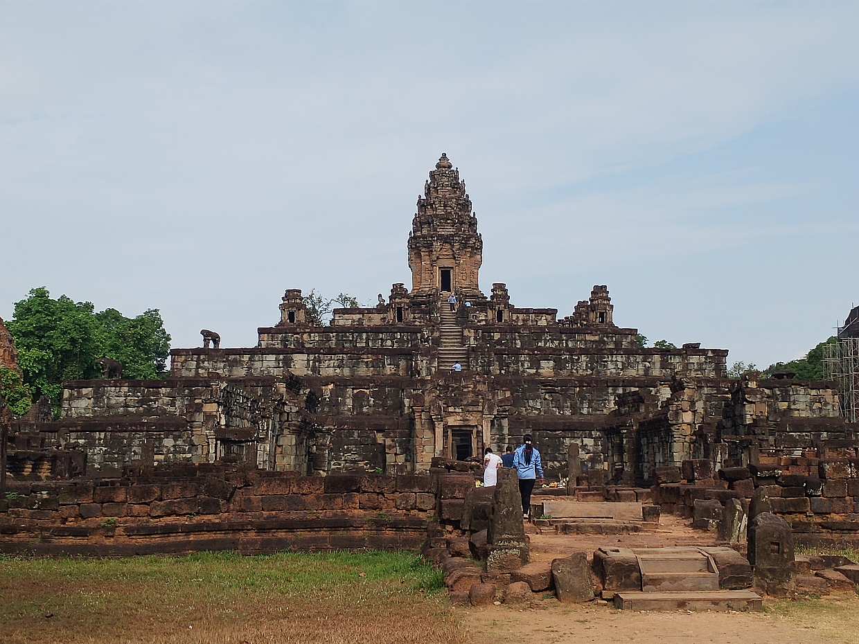 Private One Day to Banteay Srei, Beng Mealea and Rolous Group in Cambodia, Krong Siem Reap