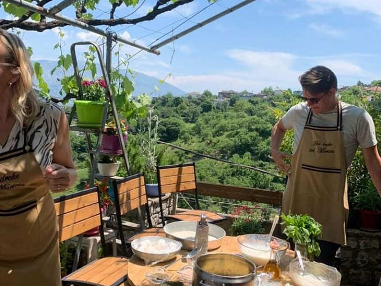 Vegetarian cooking class in Gjirokastër, Albania, photo 3