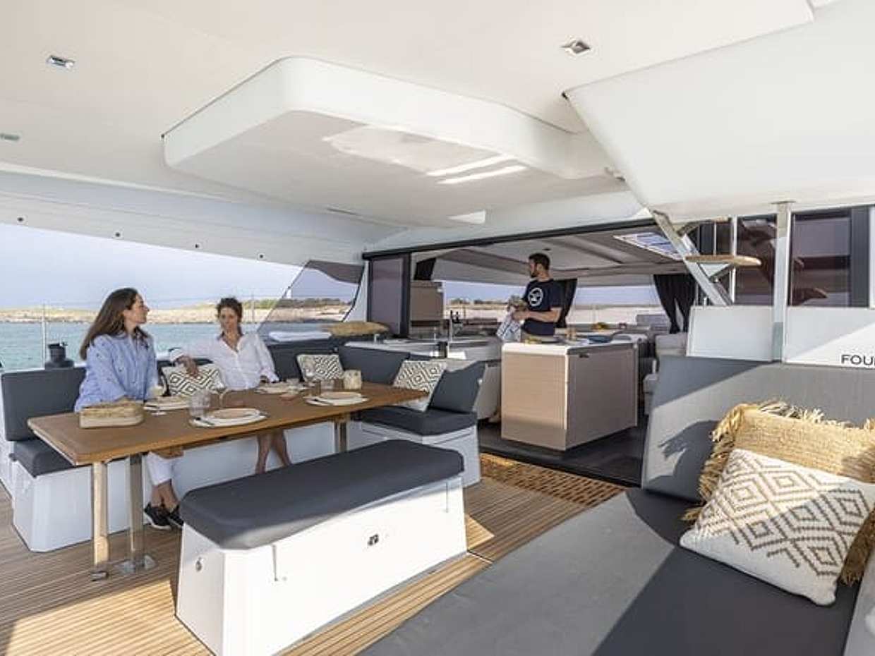 Mykonos: Luxury Catamaran Cruise with Meal, Drinks & Transport, photo 4