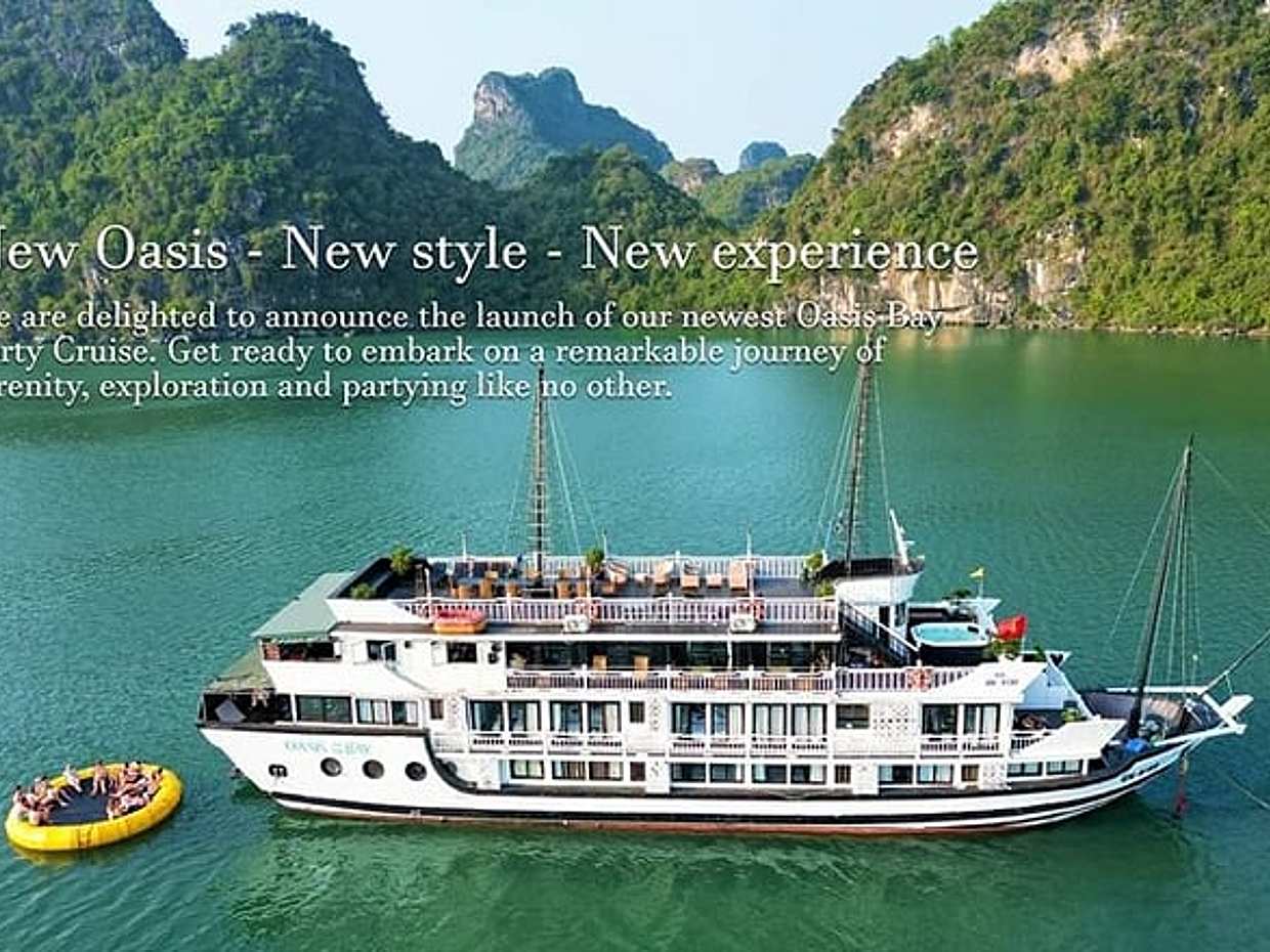 Oasis Bay Party Cruise Best for Young Traveler Outdoor Jacuzzi, photo 2