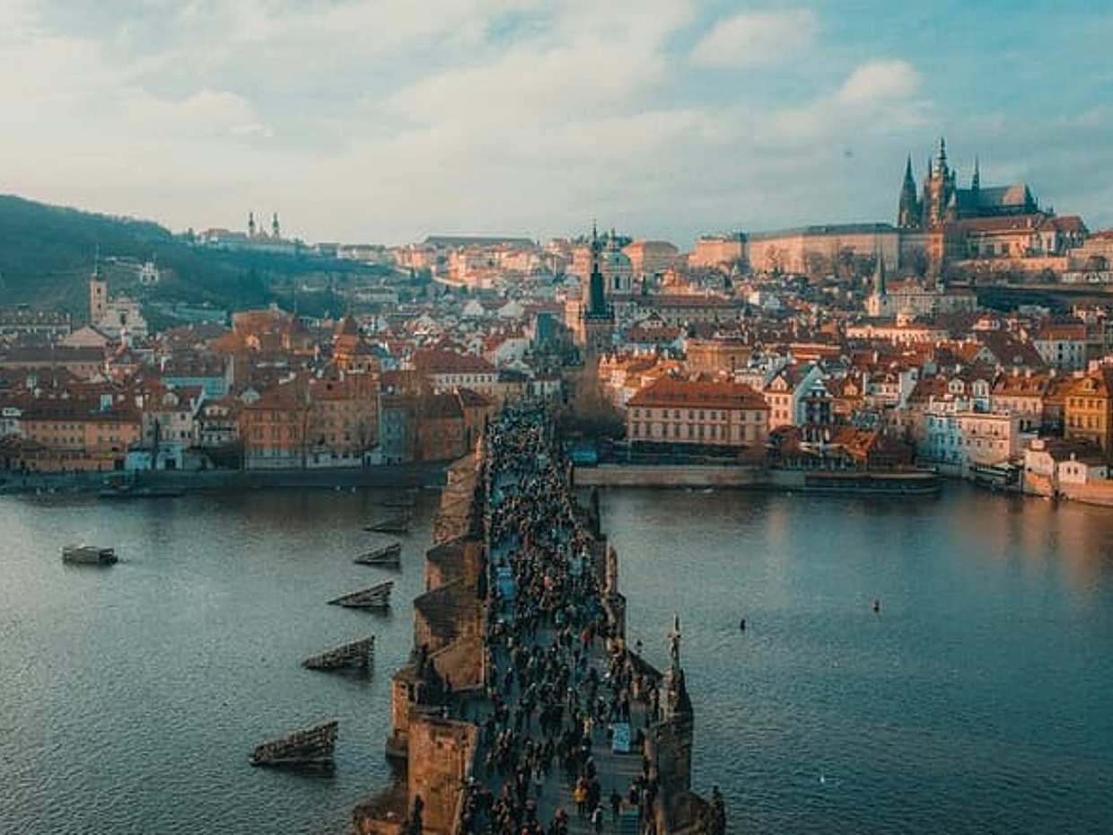 Private Guided Day Tour from Vienna to Prague in Austria, photo 3
