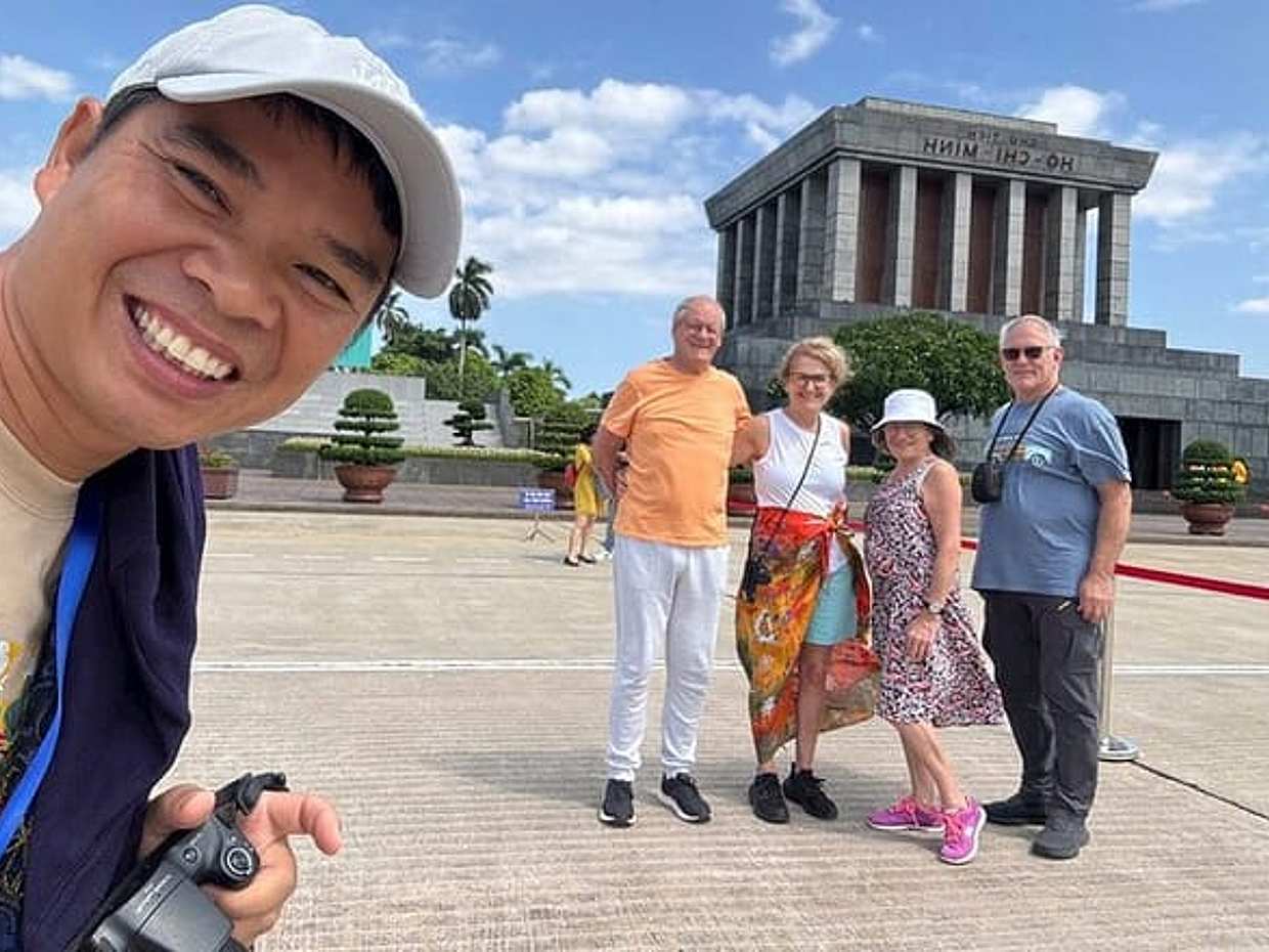Hanoi City soukromá celodenní prohlídka z přístavu Halong Cruise ve Vietnamu, Ha Long