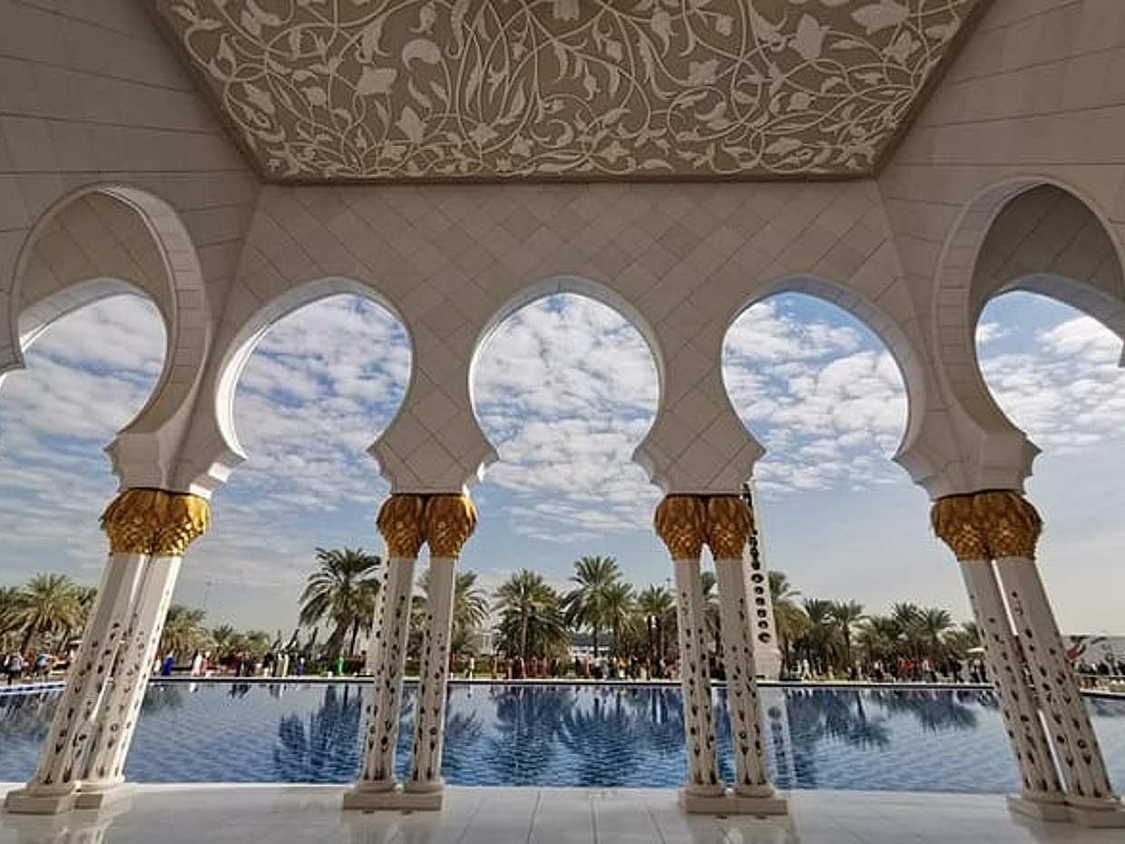 Abu Dhabi City Tour Including Ferrari World Tickets Guided Tour from Dubai, photo 2