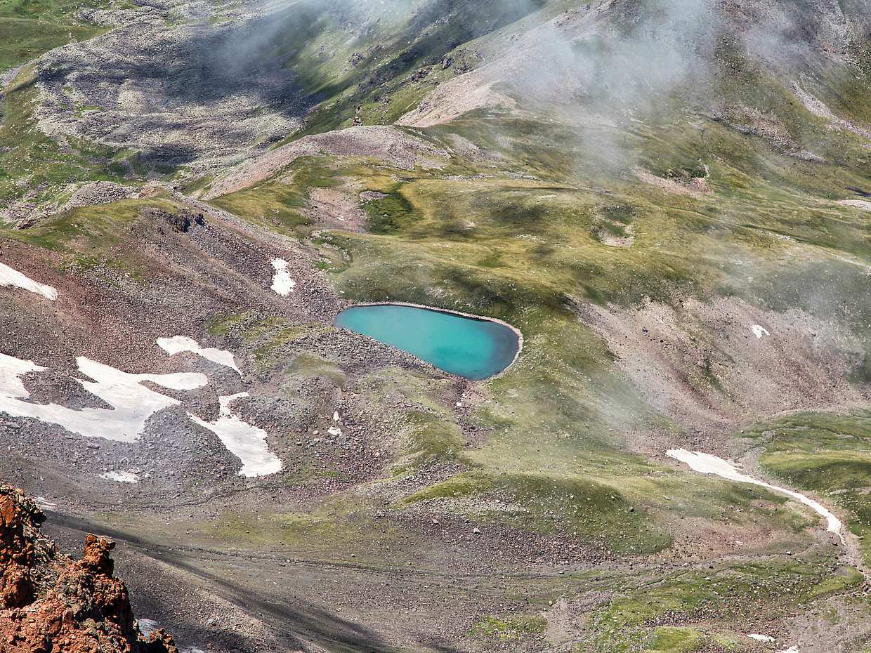Private Tour to Mount Aragats, Lake Kari and Saghmosavank Monastery in Armenia, Yerevan, photo 3