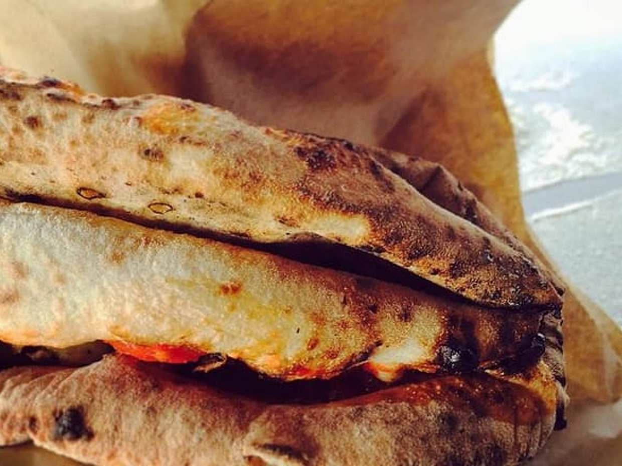 Naples: 2-Hour Walking Tour with Street Food Tasting, photo 2