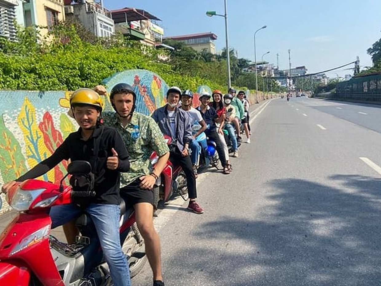 Best Hanoi Motorbike Tour: Local Guide, City Center & Countryside, photo 5