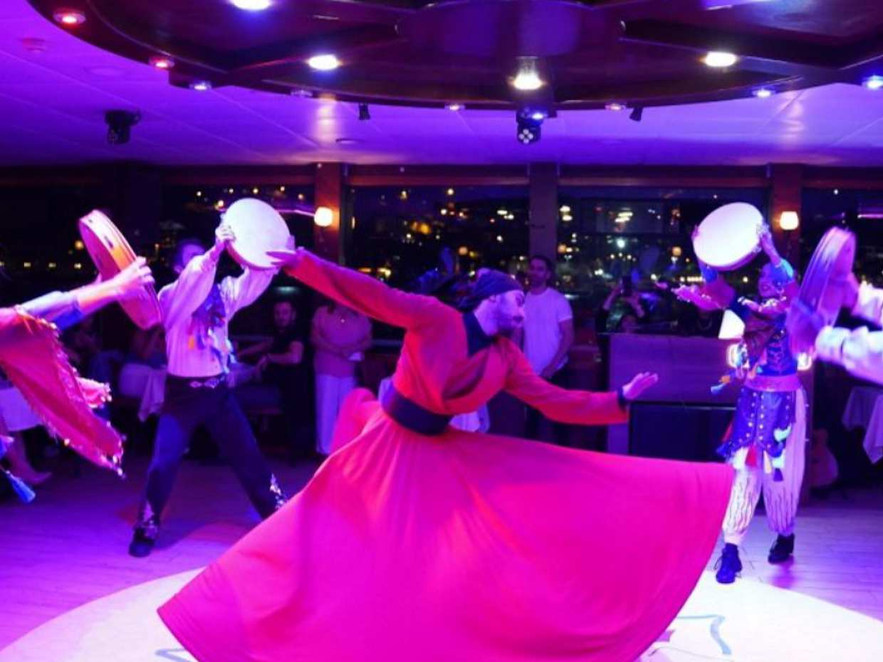 Fête de la croisière du Nouvel An à Istanbul 2023, Türkiye, photo 5