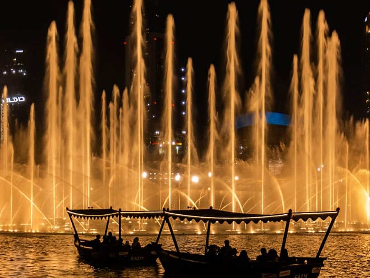 Εισιτήριο για βόλτα στη λίμνη Dubai Fountain στα Ηνωμένα Αραβικά Εμιράτα
