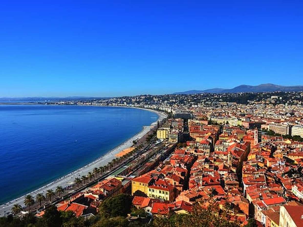 Private Transfer From Genoa To Nice With a 2 Hour Stop in Savona in Italy, photo 3