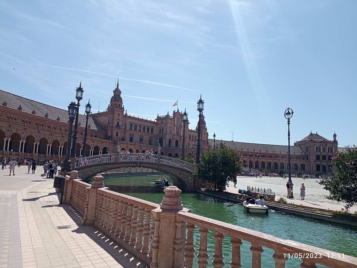 From Lisbon to Seville: 2-Day Private Tour and Return in Portugal