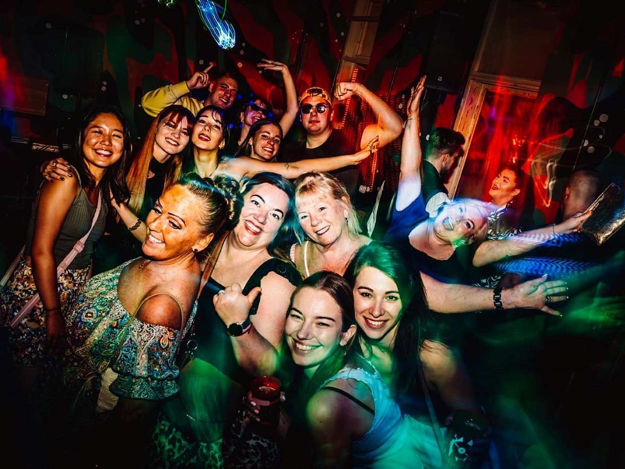 Alanya kroegentocht met partyboottocht en schuimparty in Alanya in Turkije
, photo 2
