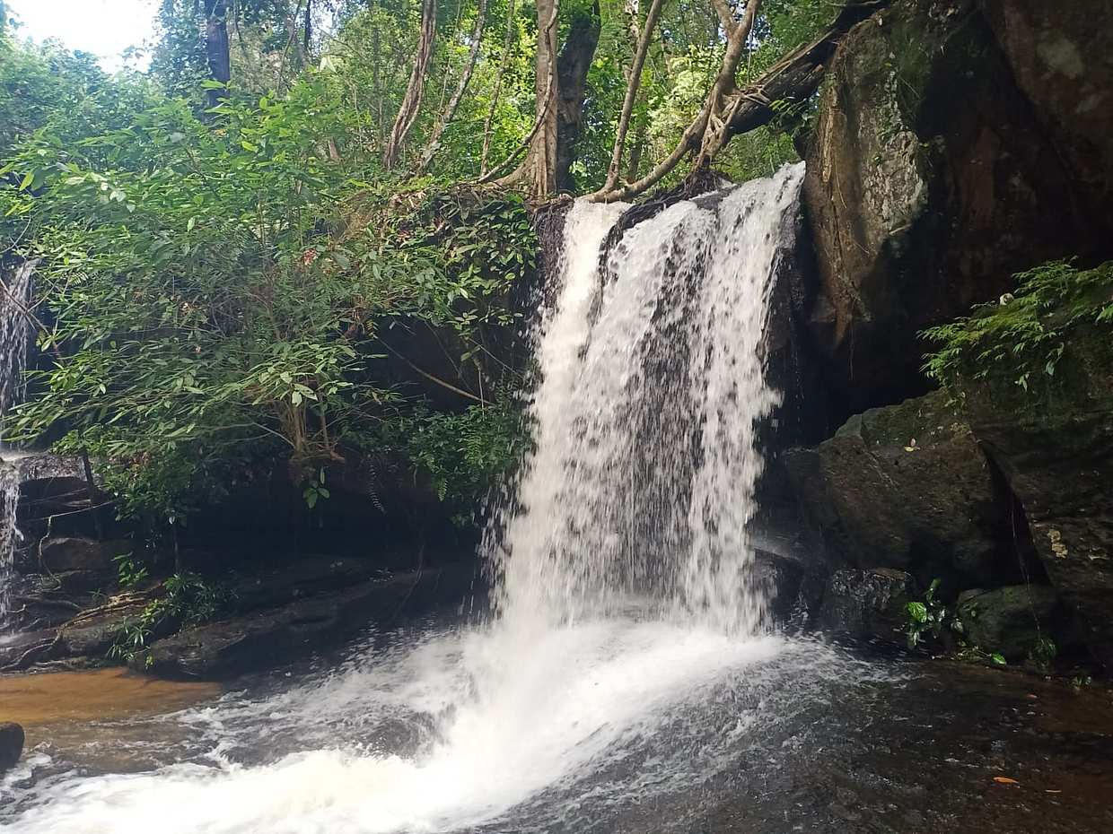 Private One Day to Kbal Spean, Banteay Srei and Banteay Samre in Cambodia, Krong Siem Reap, photo 3