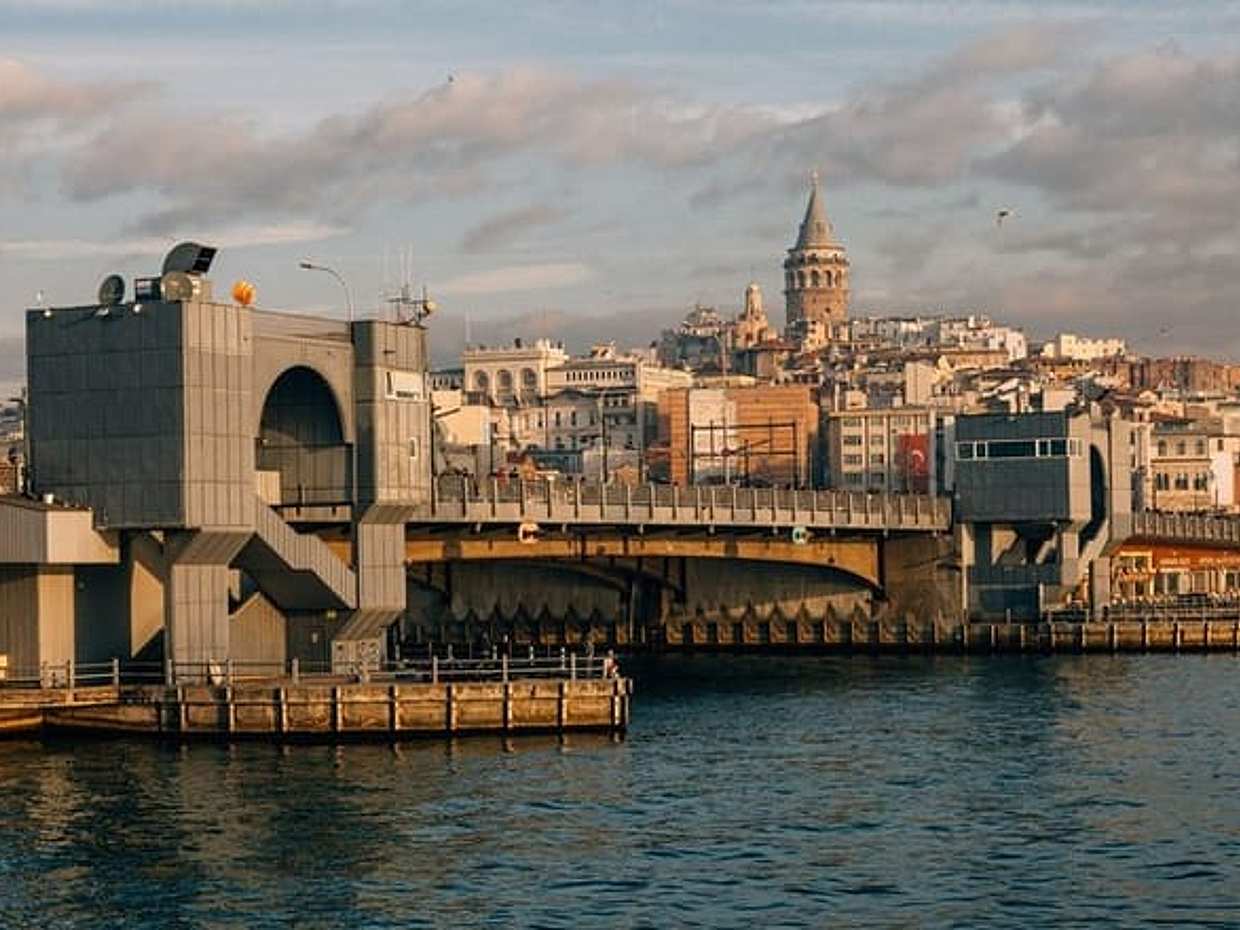 Istanbul Scavenger Hunt & Highlights Self-Guided Walking Tour in Turkey, photo 4