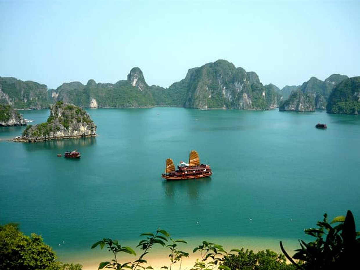 One Day In Halong Luxury (Halong 1-day Luxury Group Tour), photo 3