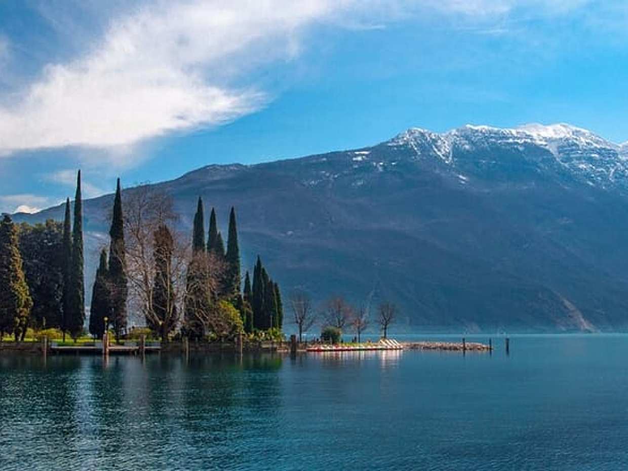 Private Day Trip from Venice to Lake Garda in Italy, photo 3
