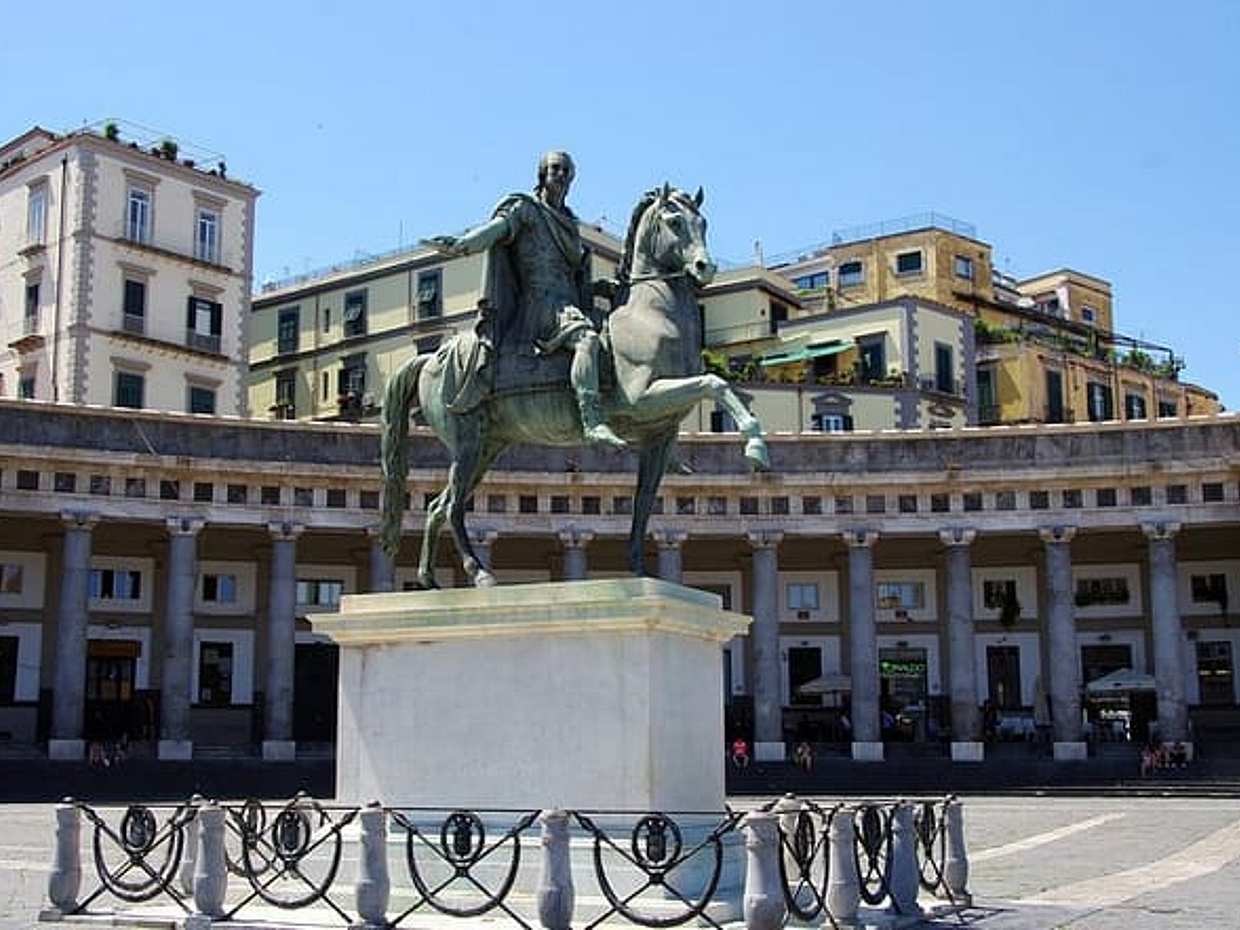 Private Historic Walking Tour in Naples, photo 2