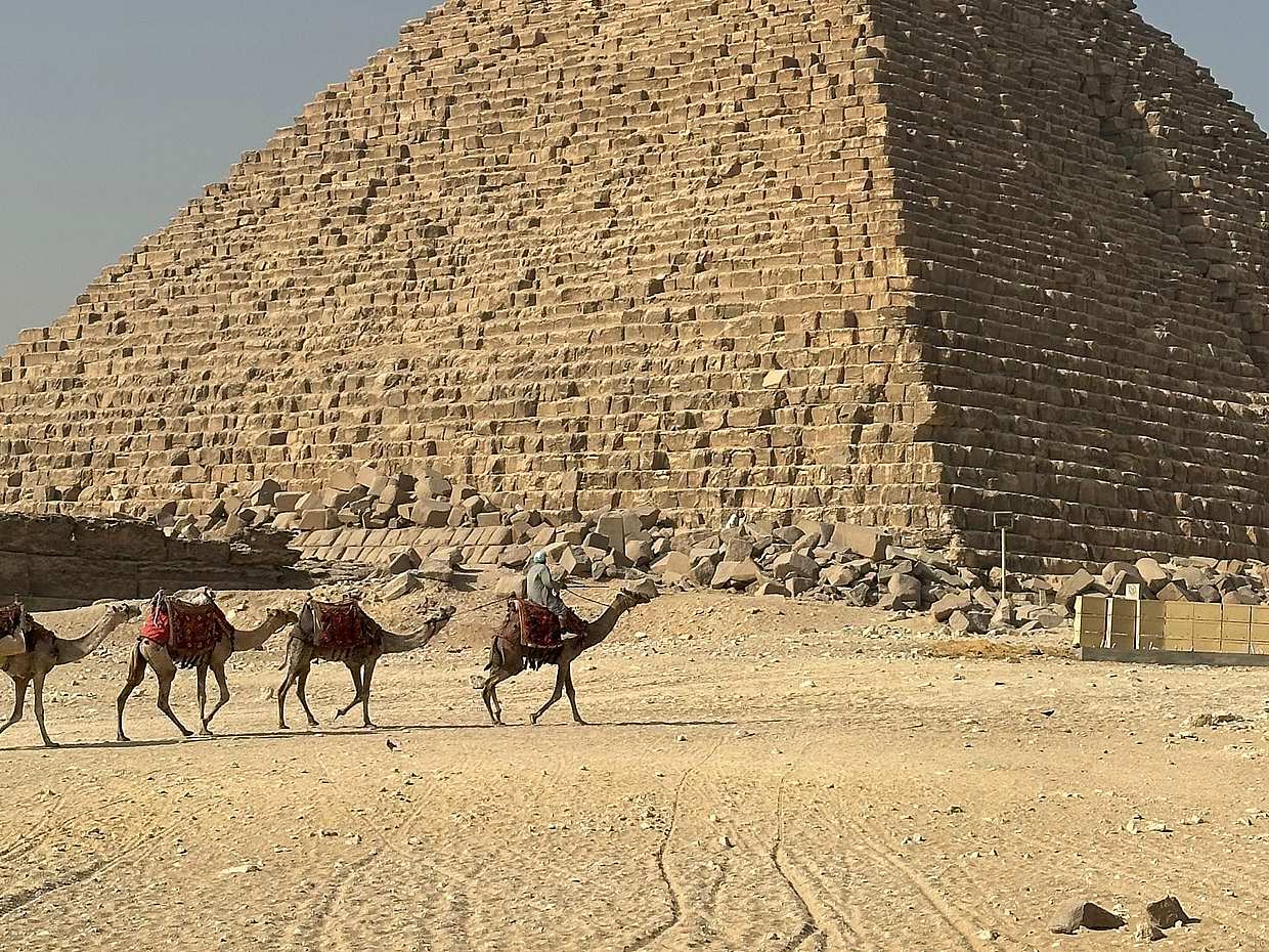 Pyramides et le Grand Musée en 1 jour.
 en Égypte, Le Caire.
, photo 3