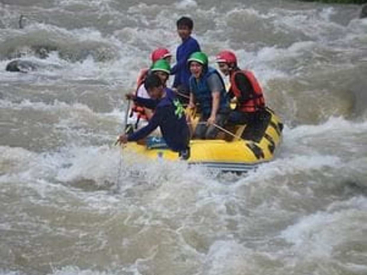 PHUKET-PHANG NGA: Journée complète Rafting en eau vive - Tyrolienne - VTT (30 min) avec déjeuner en Thaïlande, Phuket, photo 2