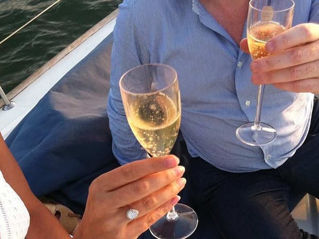 "Crucero romántico privado de 2h al atardecer con vino espumoso en Lisboa, Portugal", photo 5