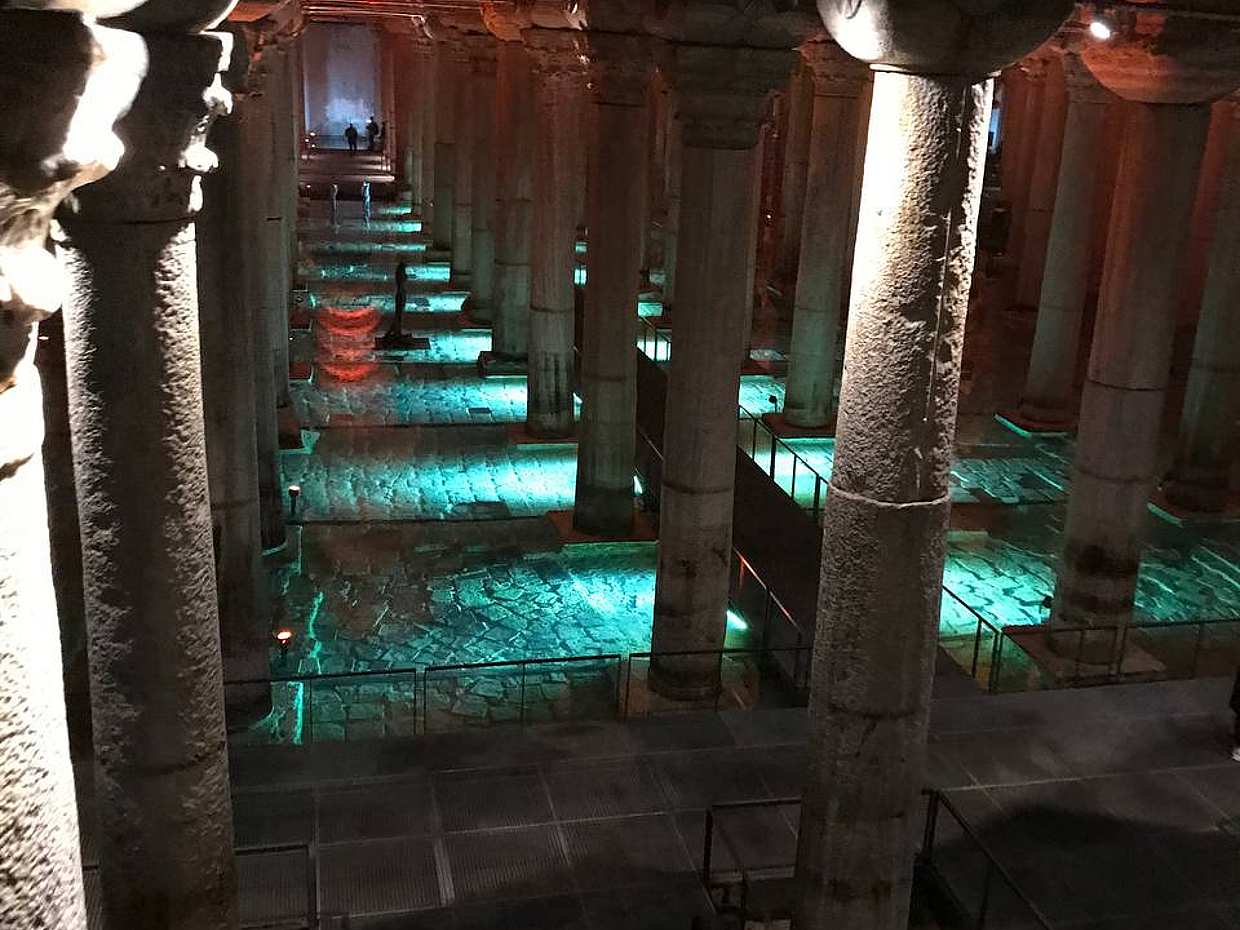 Skip-the-line Basilica Cistern Tour With Audio Guide in Turkey, photo 2