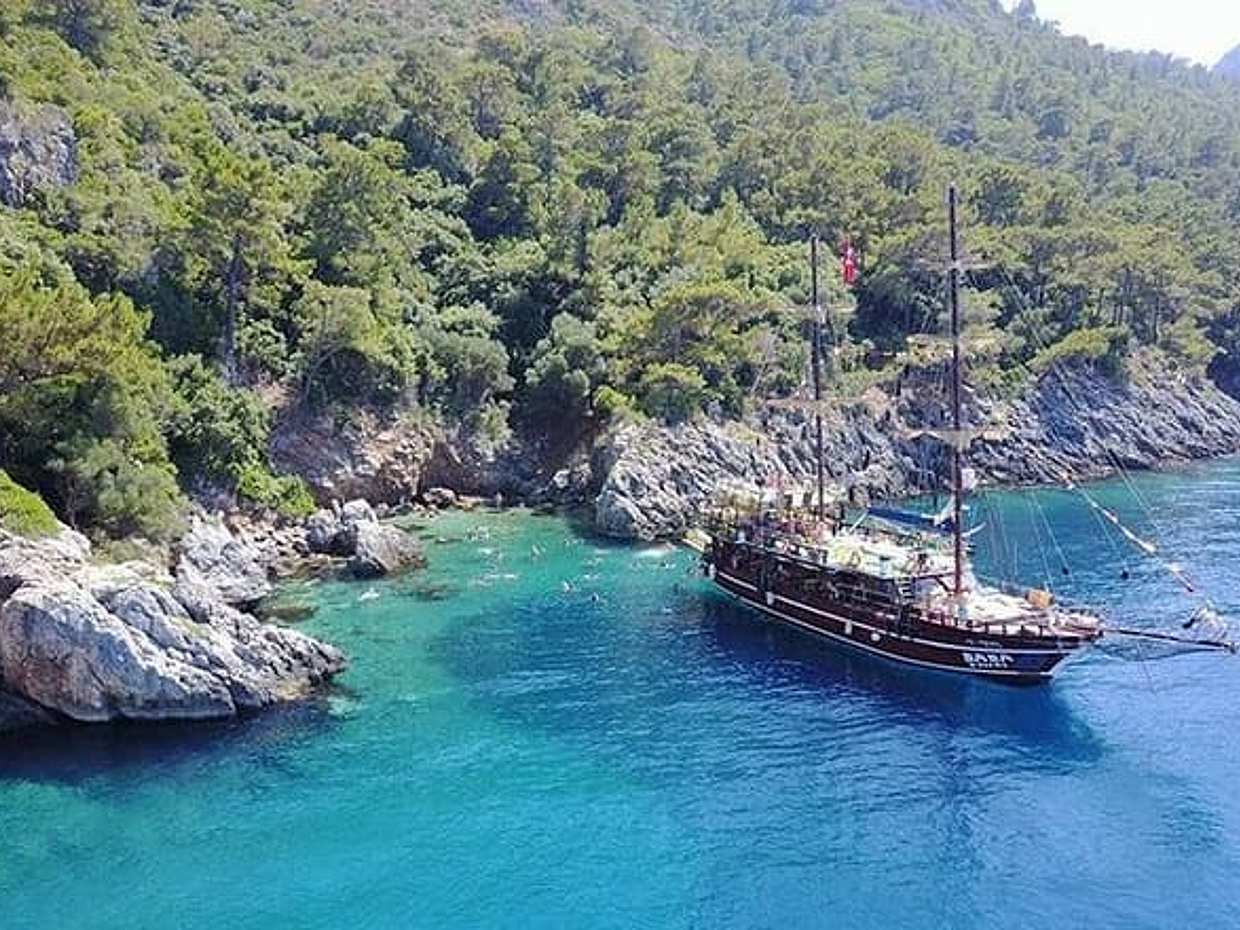 National Park Boat Trip with Lunch from Kusadasi or Selcuk